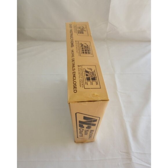 National Yarn Crafts Latch Hook Design Kit R630 England - Picture 2 of 5